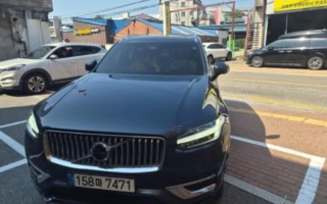 수원외제중고차매매 XC90 2세대 2.0 T8 AWD 매물 사진 10 - 2023/03 157,679km