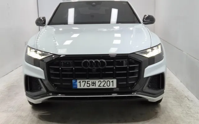수원외제중고차매매 Q8 55 TFSI 콰트로 프리미엄 매물 사진 7 - 2022/09 41,857km