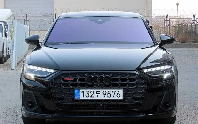 수원외제중고차매매 A8 (D5) 55 TFSI 콰트로 LWB 매물 사진 7 - 2022/10 60,732km